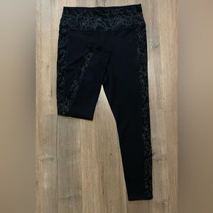Black Flower Sketchers Leggings